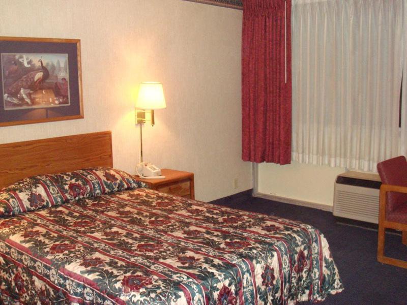 Fairborn Hotel And Inn Ruang foto